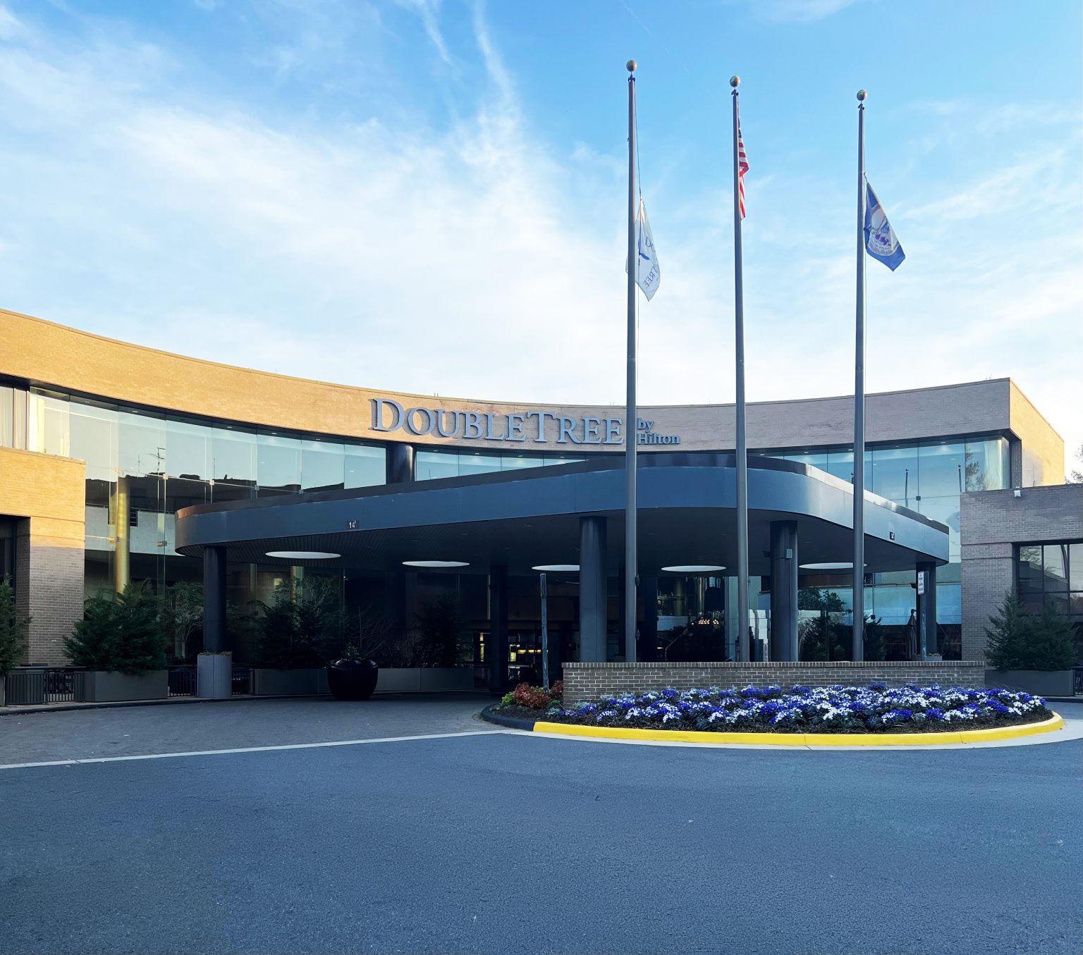 Doubletree Dulles | Stay Conveniently Near Dulles Airport